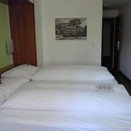 Hotel Kronenhof 3*
